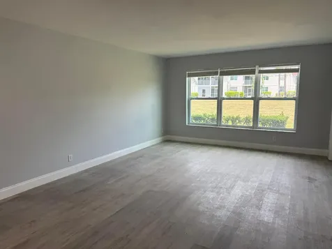 7355 Woodmont Terrace Tamarac FL 33321