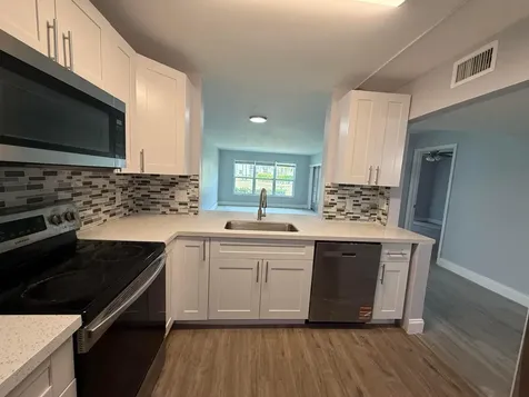 7355 Woodmont Terrace Tamarac FL 33321