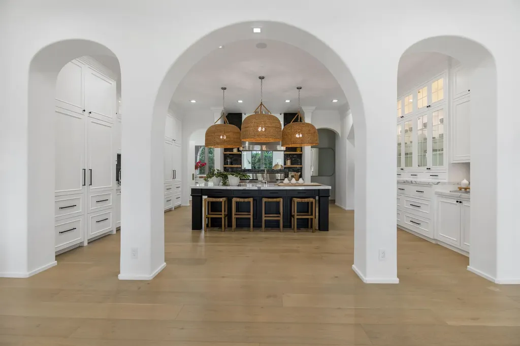 1207 Spanish River Road Boca Raton FL 33432