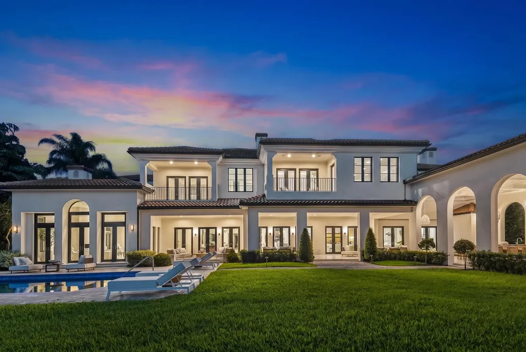 1207 Spanish River Road Boca Raton FL 33432