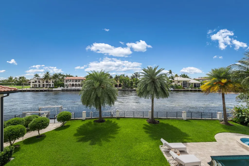 1207 Spanish River Road Boca Raton FL 33432