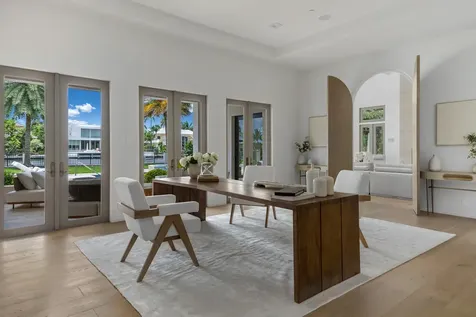 1207 Spanish River Road Boca Raton FL 33432