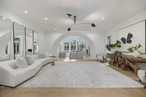 1207 Spanish River Road Boca Raton FL 33432