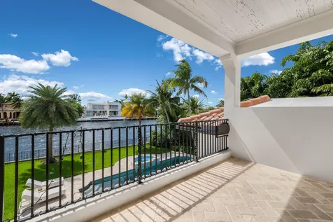 1207 Spanish River Road Boca Raton FL 33432