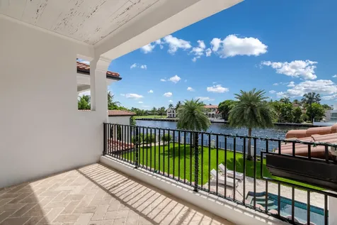 1207 Spanish River Road Boca Raton FL 33432