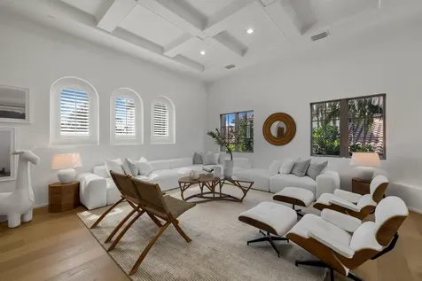 1207 Spanish River Road Boca Raton FL 33432