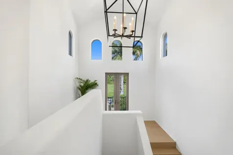 1207 Spanish River Road Boca Raton FL 33432
