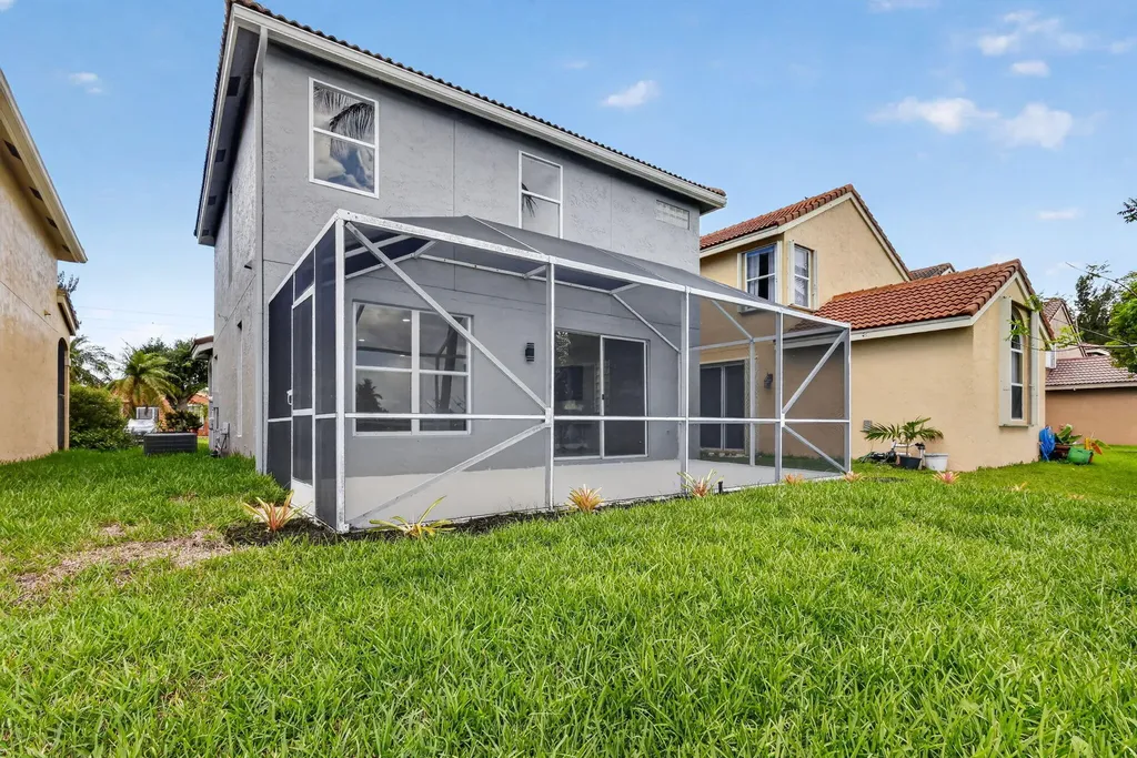 7823 Springfield Lake Drive Lake Worth FL 33467