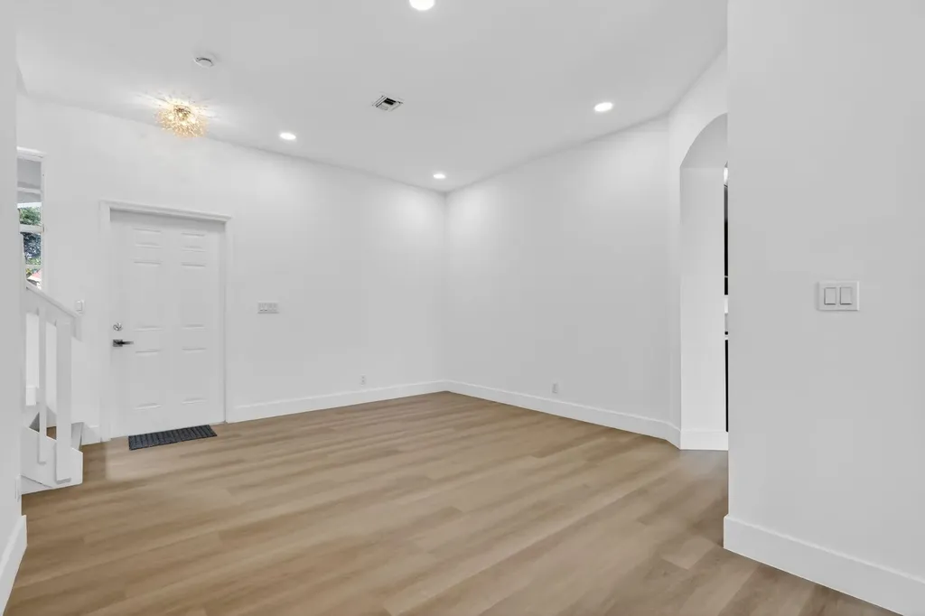 7823 Springfield Lake Drive Lake Worth FL 33467