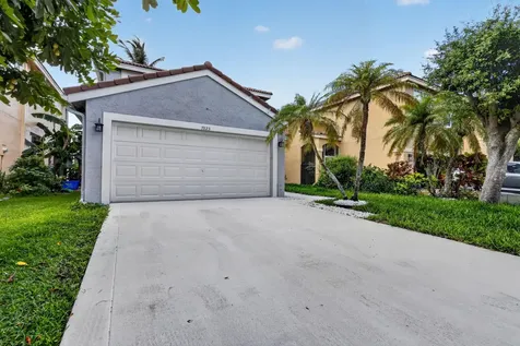 7823 Springfield Lake Drive Lake Worth FL 33467
