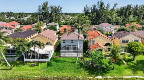 7823 Springfield Lake Drive Lake Worth FL 33467