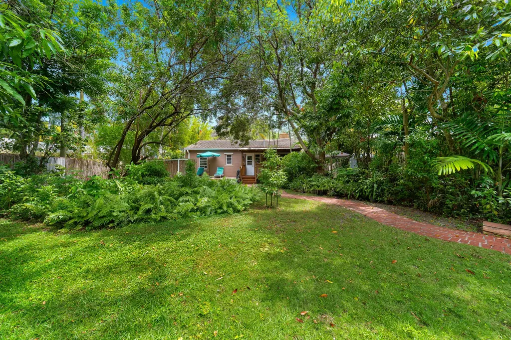 1535 Dewey Street Hollywood FL 33020