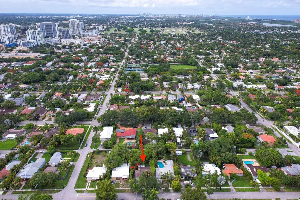 1535 Dewey Street Hollywood FL 33020