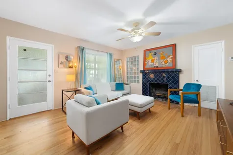 1535 Dewey Street Hollywood FL 33020