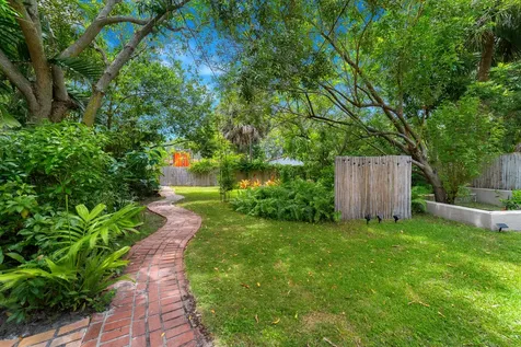 1535 Dewey Street Hollywood FL 33020