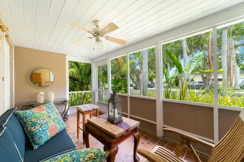 1535 Dewey Street Hollywood FL 33020