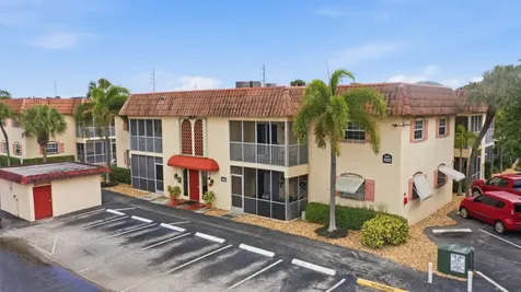 101 E Mcnab Road Pompano Beach FL 33060