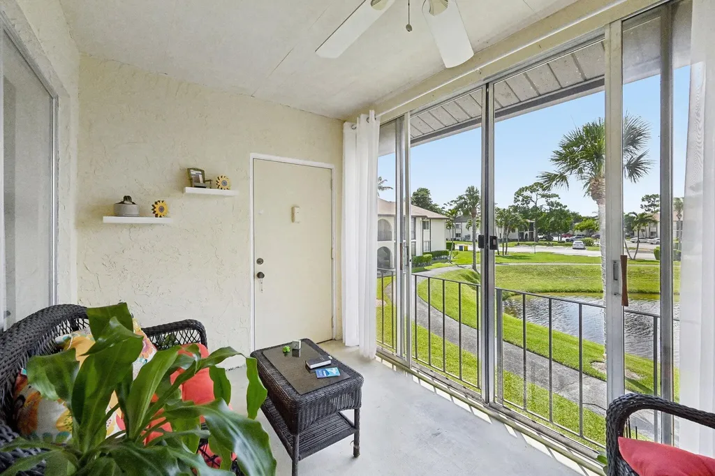 5901 Whispering Pine Way Greenacres FL 33463