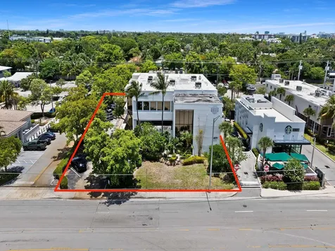 1471 NE 26th Street Wilton Manors FL 33305