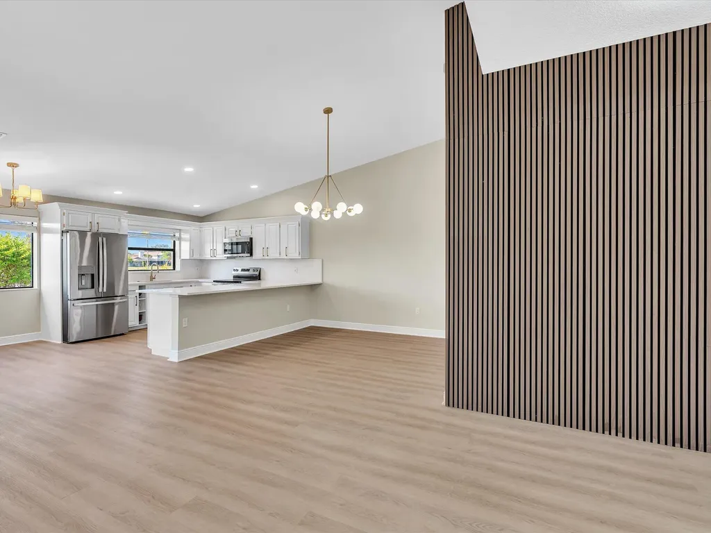 2627 Emerald Way N Deerfield Beach FL 33442