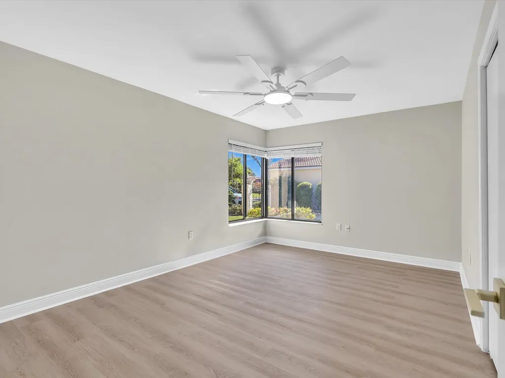 2627 Emerald Way N Deerfield Beach FL 33442