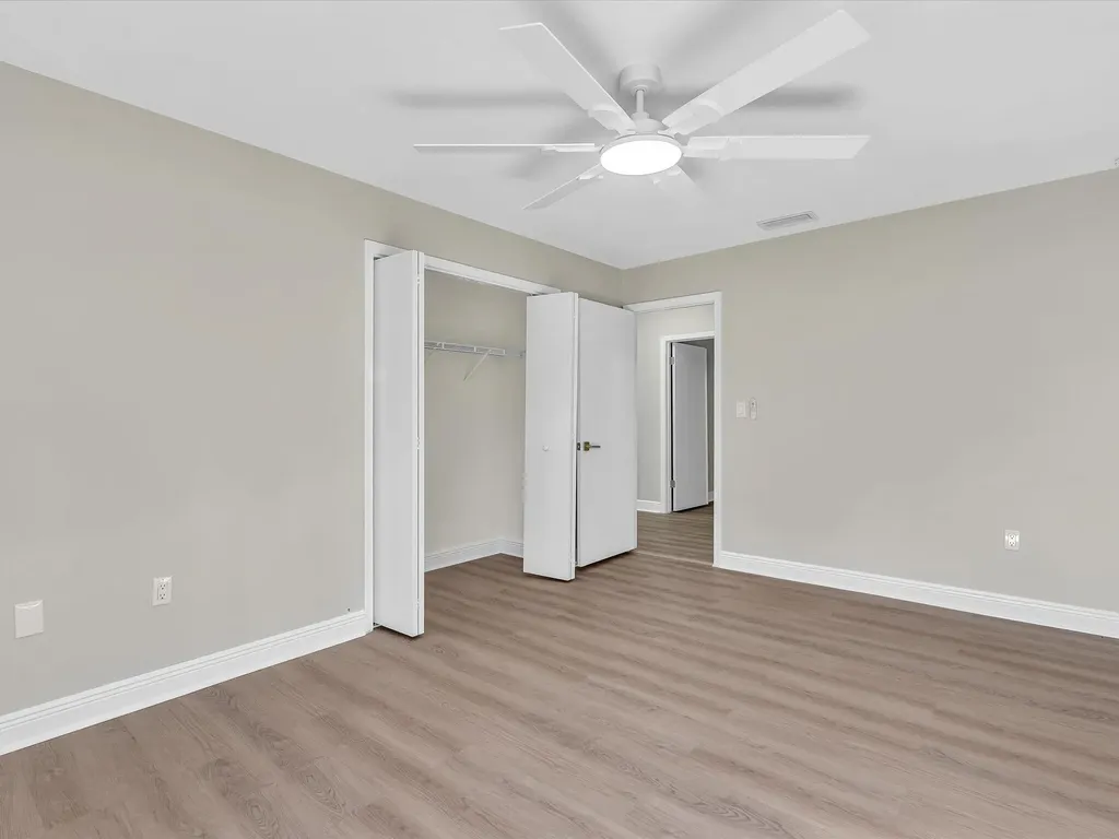 2627 Emerald Way N Deerfield Beach FL 33442