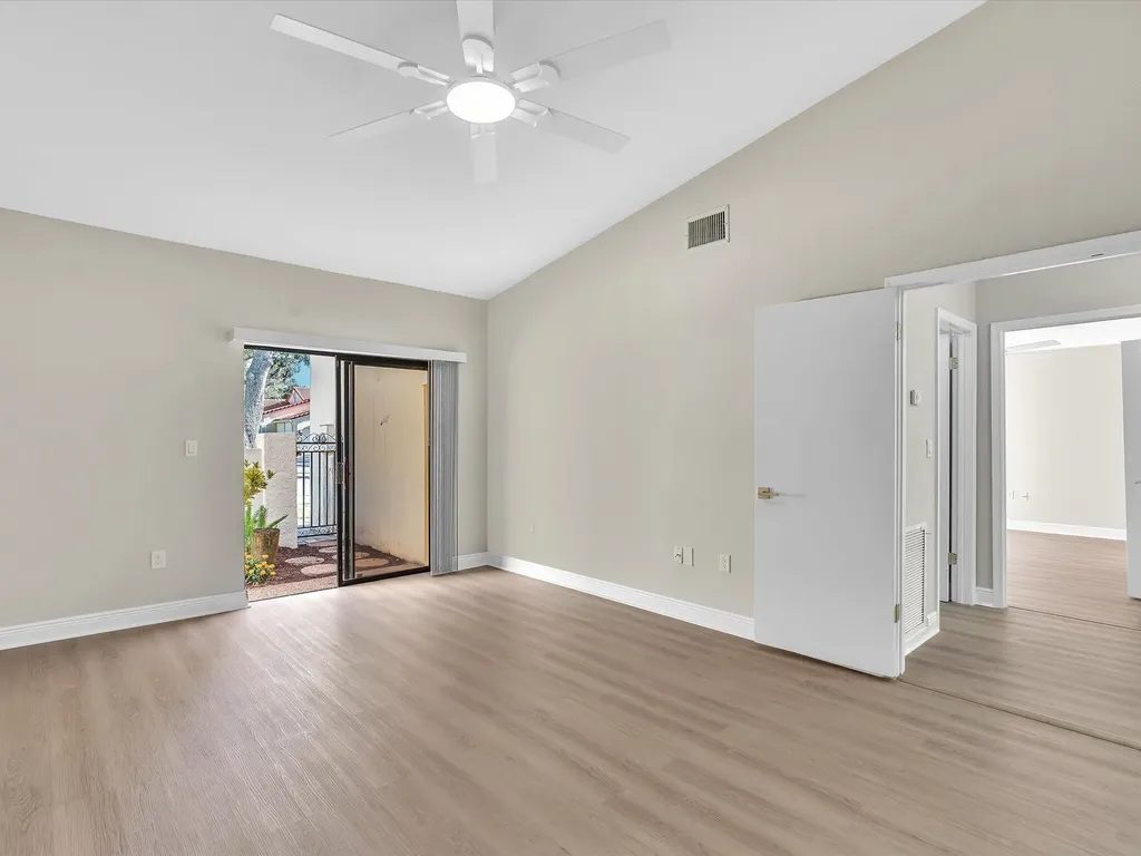 2627 Emerald Way N Deerfield Beach FL 33442