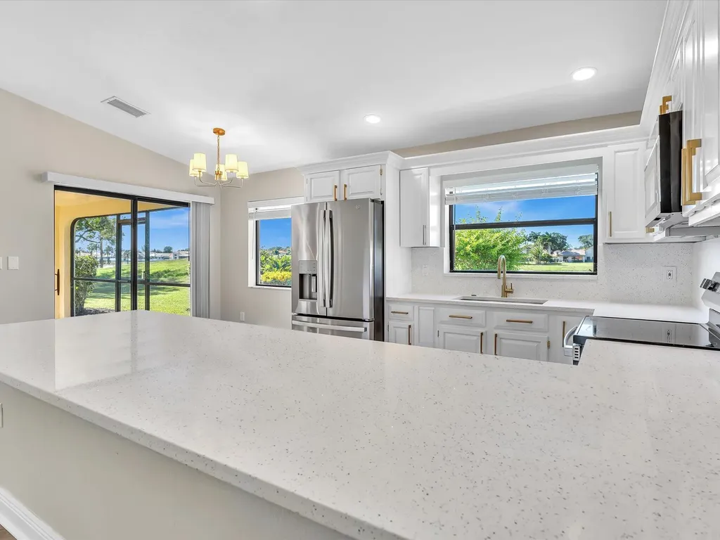 2627 Emerald Way N Deerfield Beach FL 33442