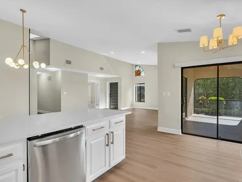 2627 Emerald Way N Deerfield Beach FL 33442