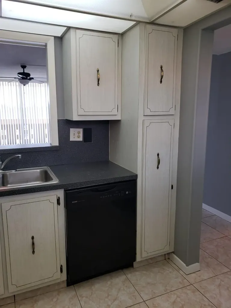 406 NW 68th Avenue Plantation FL 33317