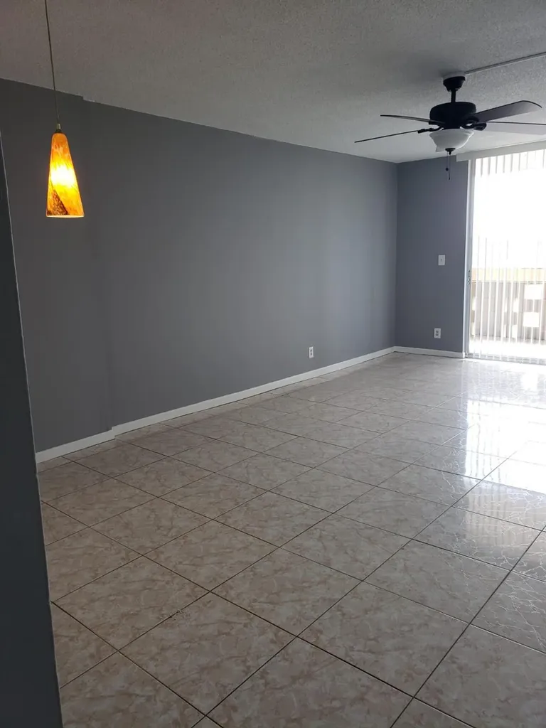406 NW 68th Avenue Plantation FL 33317