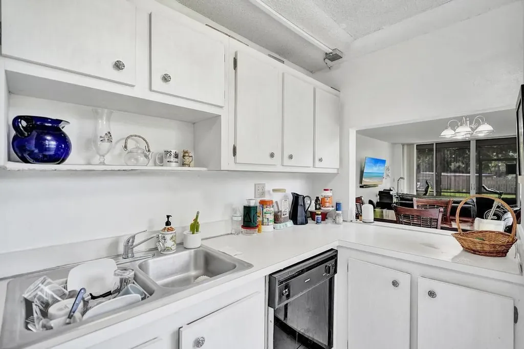 9430 Tangerine Place Davie FL 33324