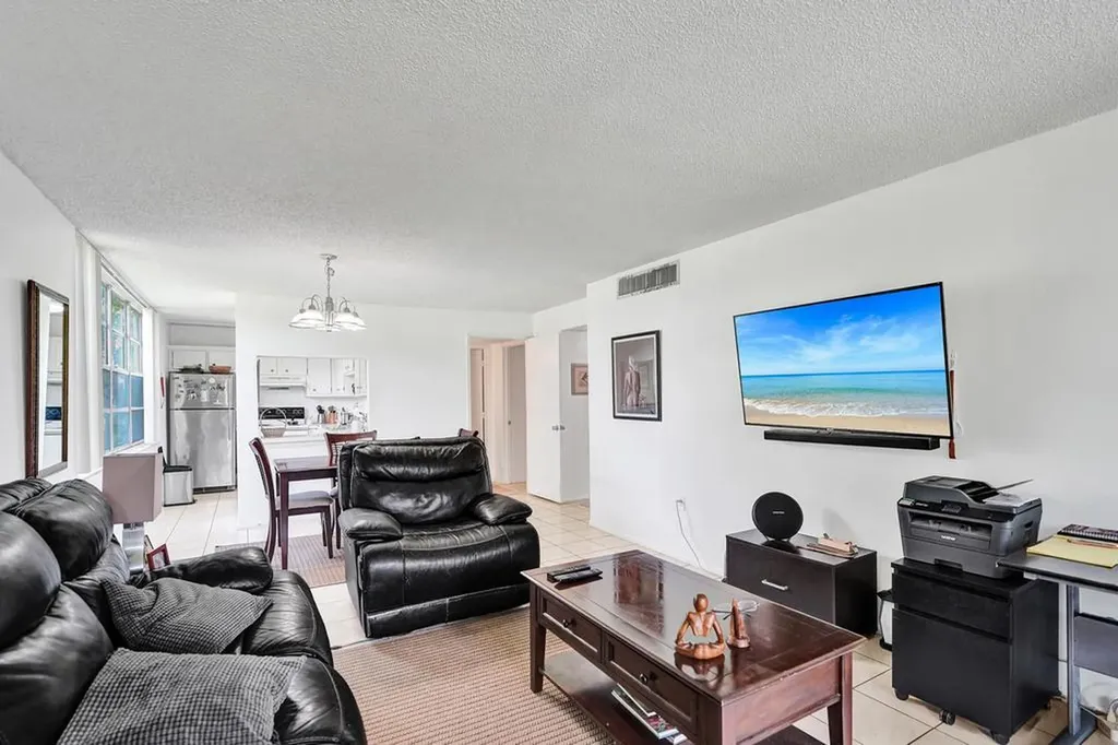 9430 Tangerine Place Davie FL 33324