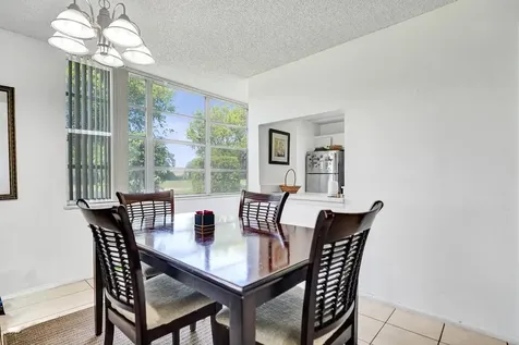 9430 Tangerine Place Davie FL 33324