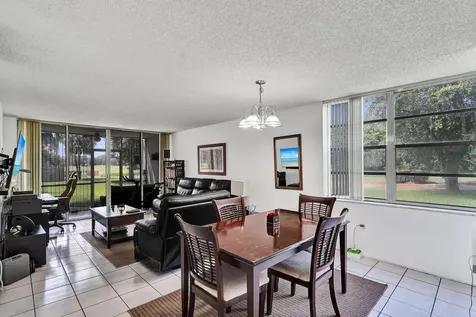 9430 Tangerine Place Davie FL 33324