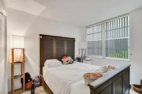 9430 Tangerine Place Davie FL 33324