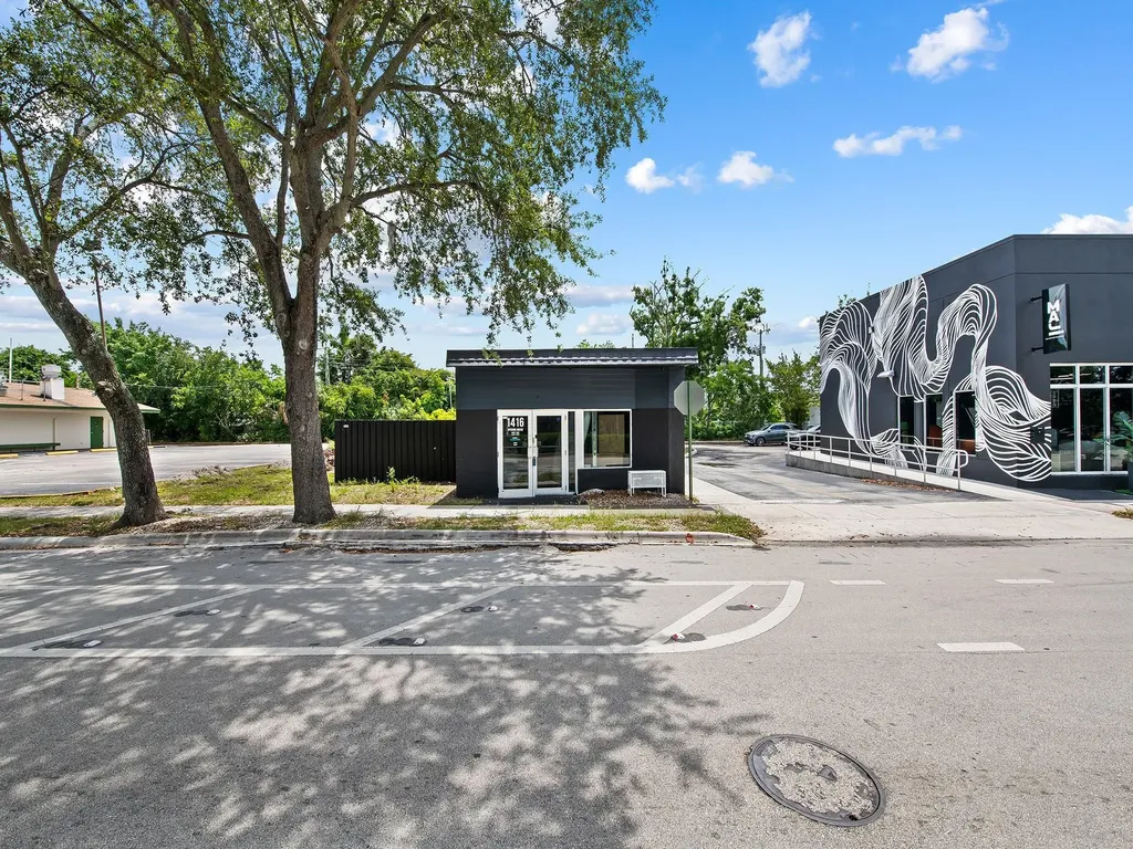 1416 NE 4th Avenue Fort Lauderdale FL 33304