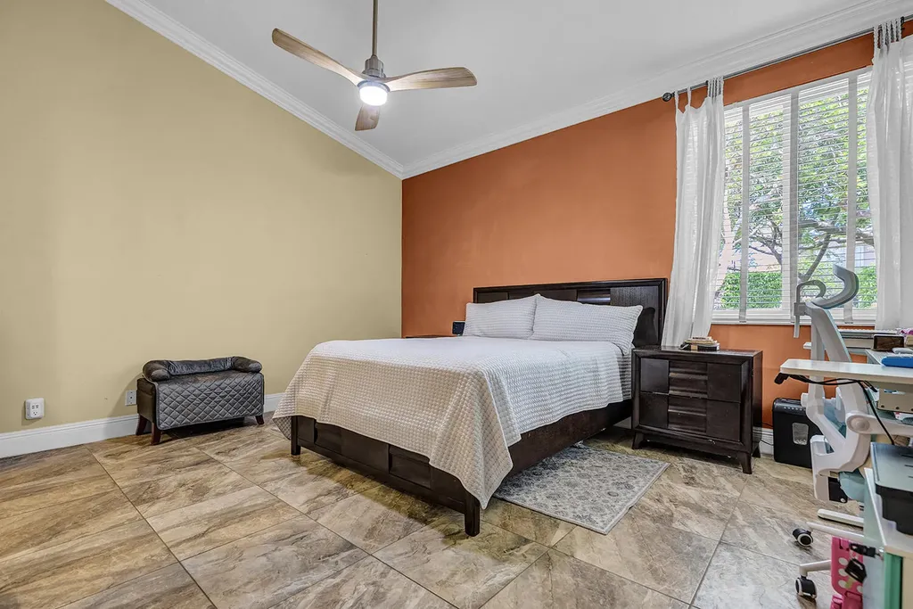 12573 NW 56th Drive Coral Springs FL 33076