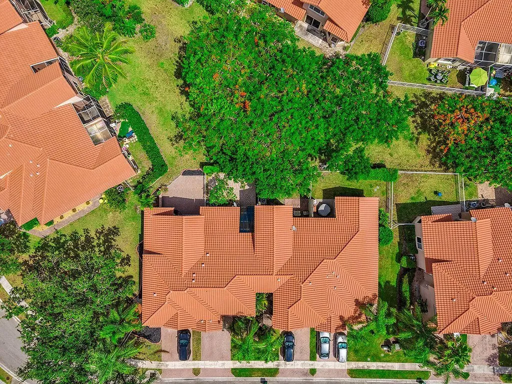 12573 NW 56th Drive Coral Springs FL 33076