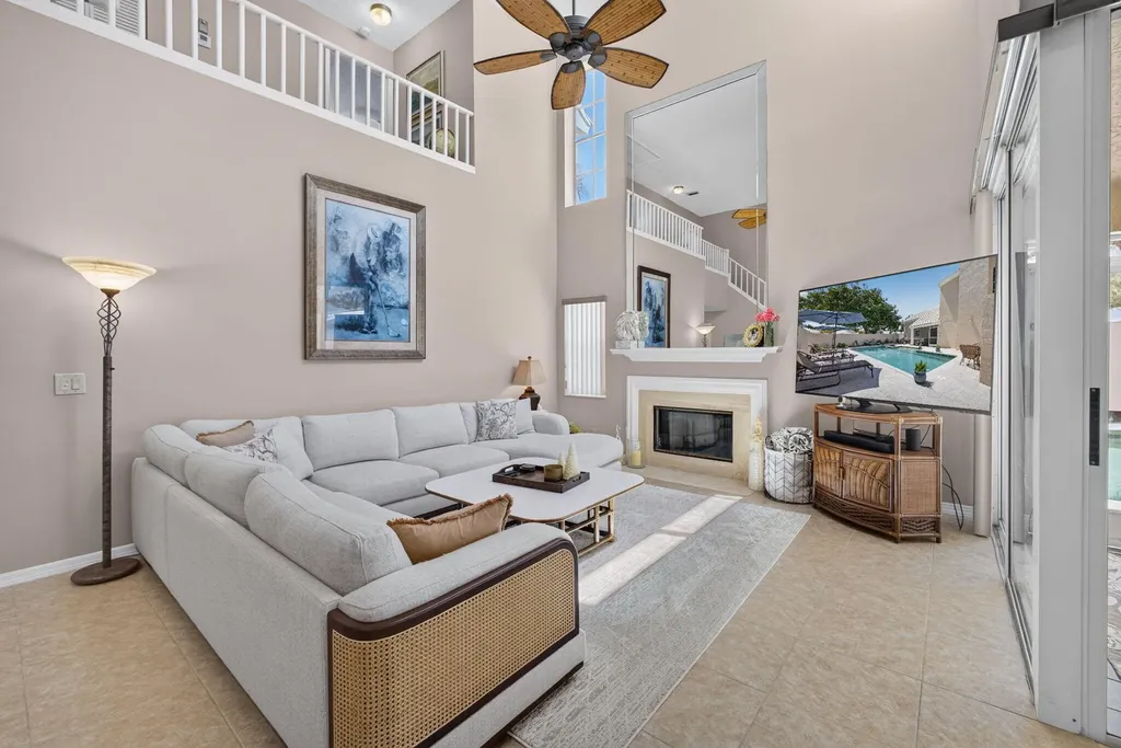 33 Selby Lane Palm Beach Gardens FL 33418