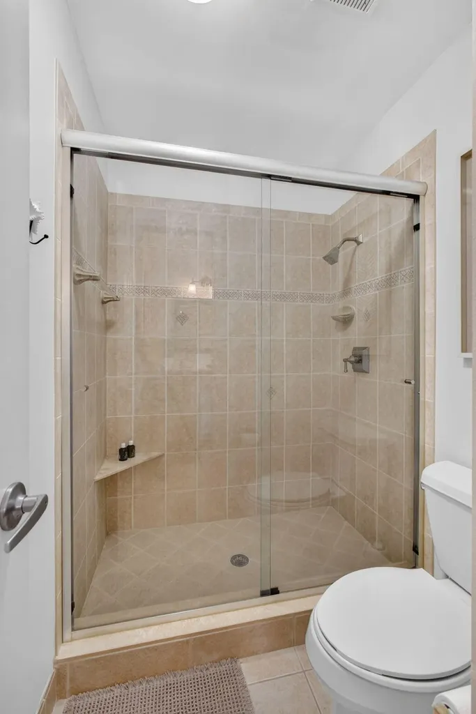 33 Selby Lane Palm Beach Gardens FL 33418