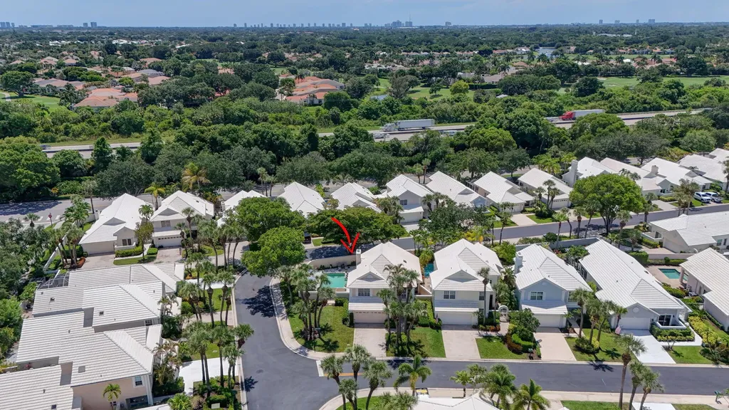 33 Selby Lane Palm Beach Gardens FL 33418