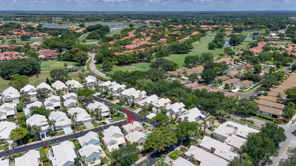 33 Selby Lane Palm Beach Gardens FL 33418