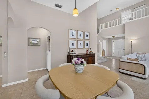 33 Selby Lane Palm Beach Gardens FL 33418