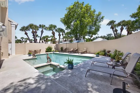 33 Selby Lane Palm Beach Gardens FL 33418