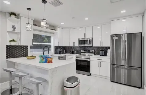 1701 Jefferson Street Hollywood FL 33020
