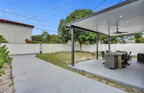 1701 Jefferson Street Hollywood FL 33020