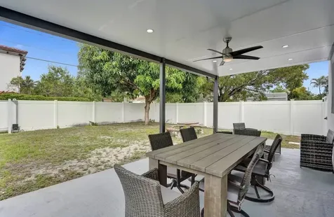 1701 Jefferson Street Hollywood FL 33020