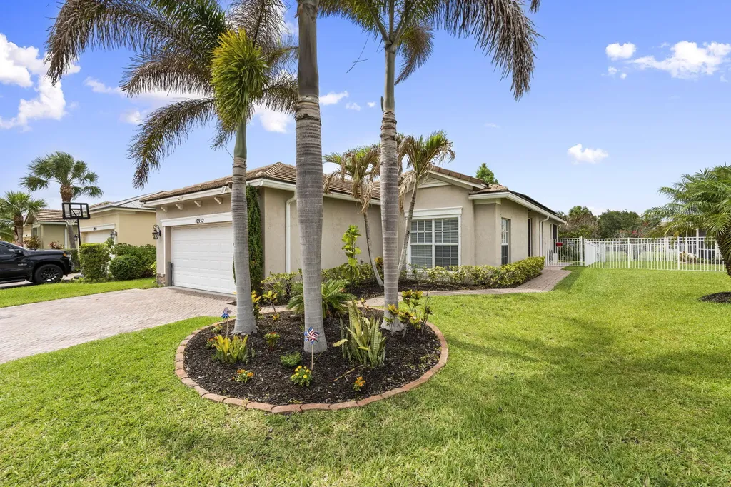 10932 SW Dunhill Court Port St Lucie FL 34987