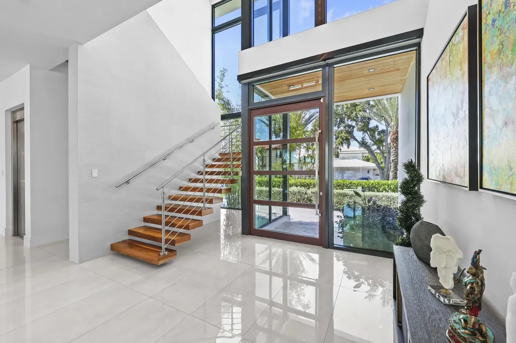 2863 NE 27th Street Fort Lauderdale FL 33306